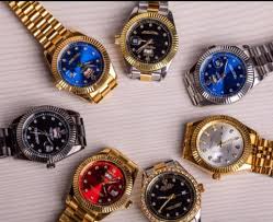 A timeless fusion of elegance and performance, the Tissot PRX Men’s Watch is designed for those who appreciate classic Swiss craftsmanship with a modern edge.