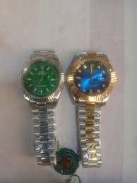 A timeless fusion of elegance and performance, the Tissot PRX Men’s Watch is designed for those who appreciate classic Swiss craftsmanship with a modern edge.